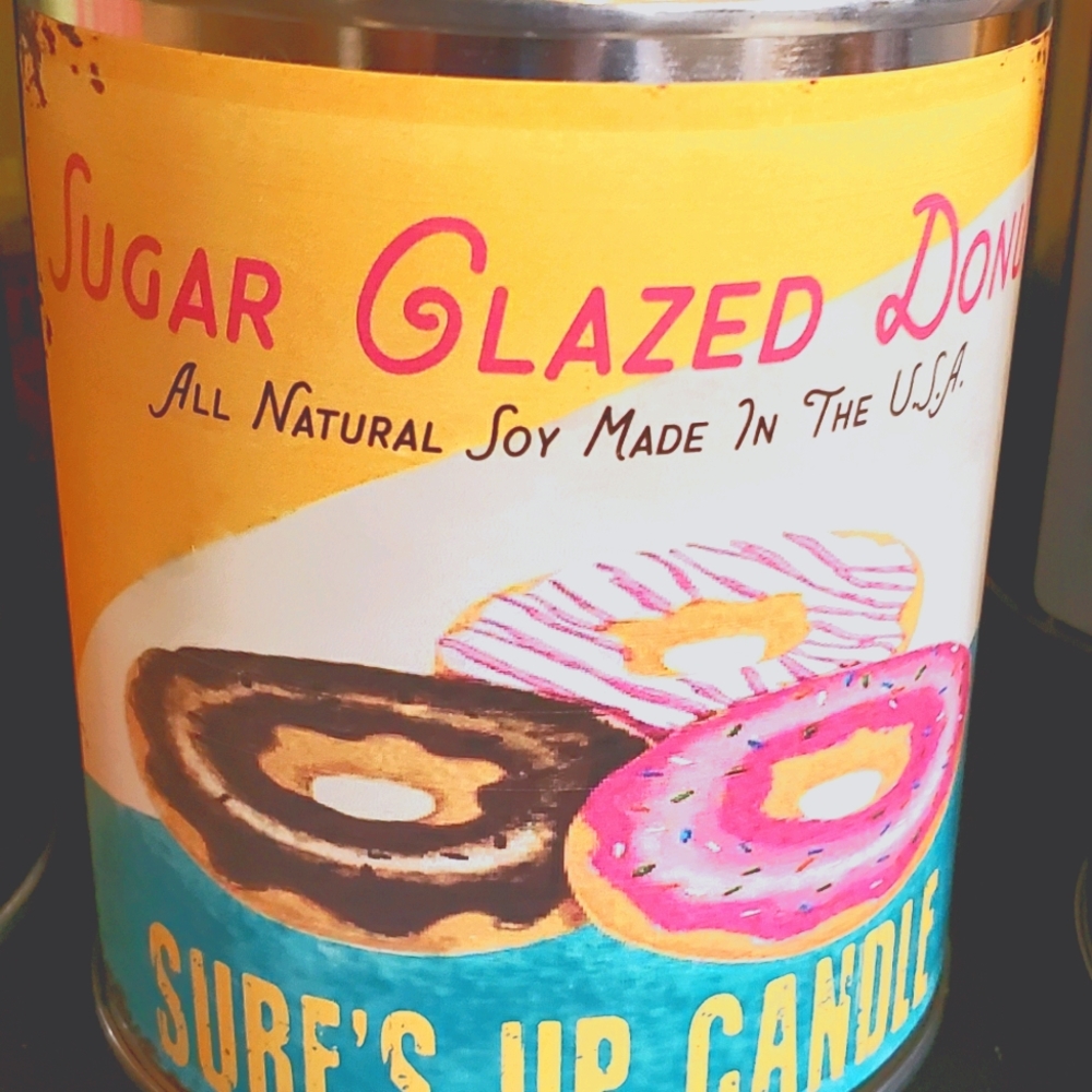 Sugar glazed donut pint can candle